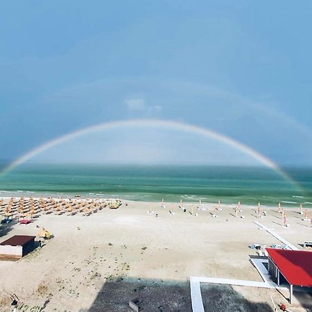 Wave 2 Mamaia Prima Linie Vedere La Mare 120Mp Năvodari Eksteriør billede