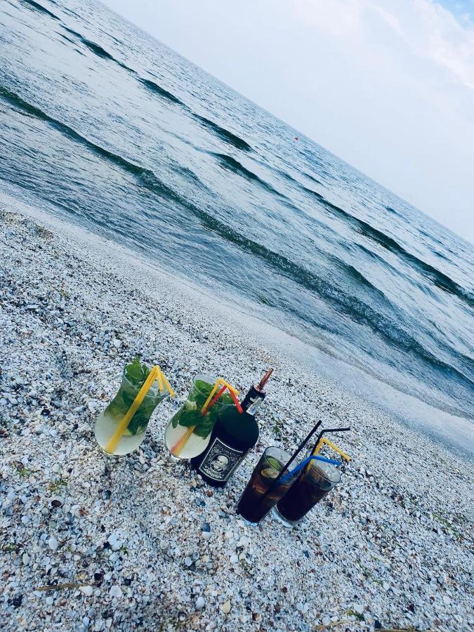 Wave 2 Mamaia Prima Linie Vedere La Mare 120Mp Năvodari Eksteriør billede